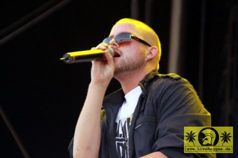 Collie Buddz (USA) with The New Kingston Band 15. Chiemsee Reggae Festival - Übersee - Main Stage 15. August 2009 (11).JPG